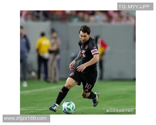 全球球星风采大比拼 足球版面全面解析球员魅力与竞技状态 全球球星风采大比拼 足球版面全面解析球员魅力与竞技状态