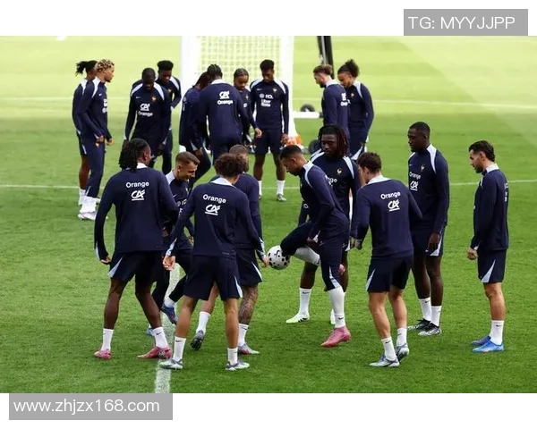 现役世界顶级足球队球星完整名单与阵容分析