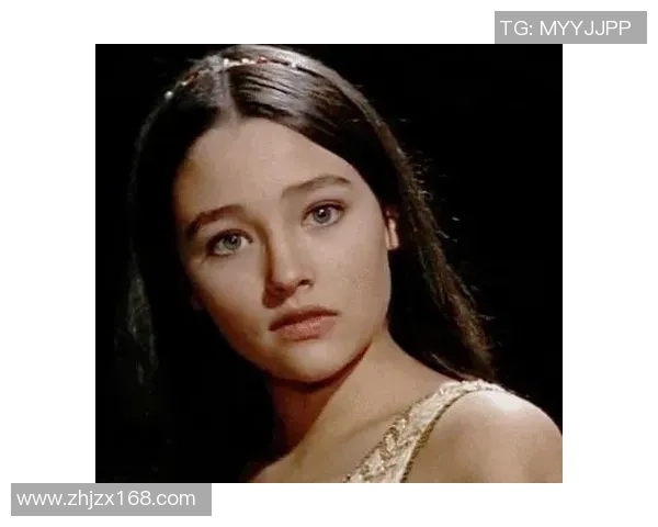 盘点足坛巨星的独特发色变化从金发到黑发展现时尚与个性 盘点足坛巨星的独特发色变化从金发到黑发展现时尚与个性